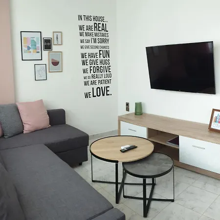 House Elegant Апартаменты *