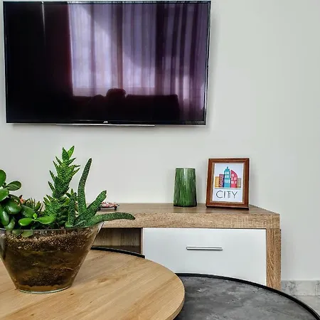 House Elegant Апартаменты *