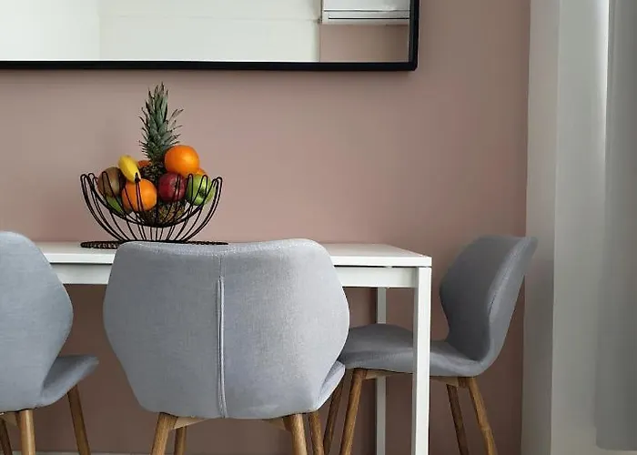 House Elegant * كالاماتا